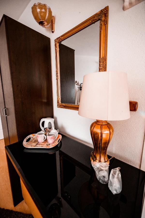 Apartmani Li ลิฟโน ภายนอก รูปภาพ